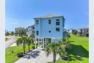 25027 Intrepid Lane, Galveston, TX 77554 - Photo 3