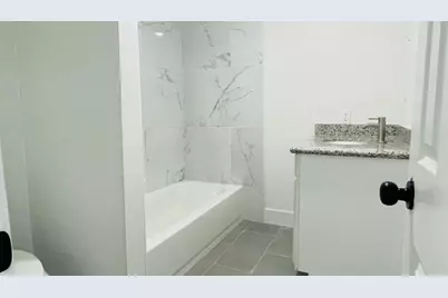 9110 Heatherside Street, Houston, TX 77016 - Photo 5