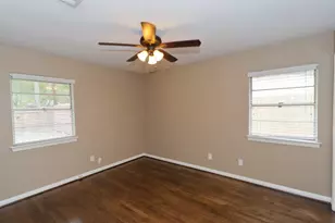 5330 Pagewood Ln, Houston, TX 77056 - Photo 11
