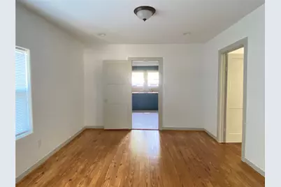 826 Fowlkes Street, Sealy, TX 77474 - Photo 3