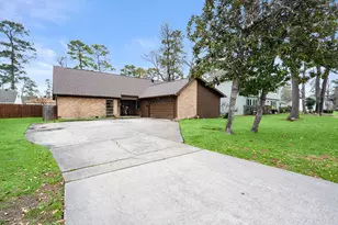 706 Shenandoah Dr, Shenandoah, TX 77381 - Photo 1