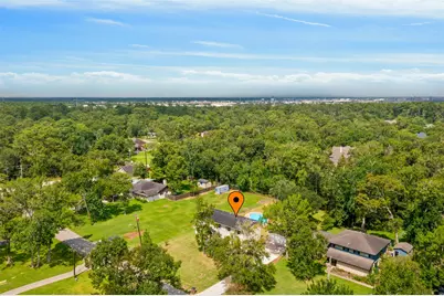 1325 Oak Hollow Drive, Dickinson, TX 77539 - Photo 33