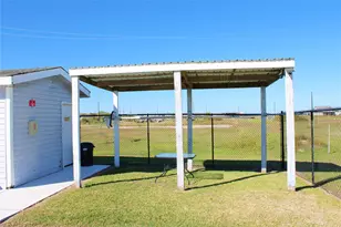 223 Baracuda Dr, Palacios, TX 77465 - Photo 43