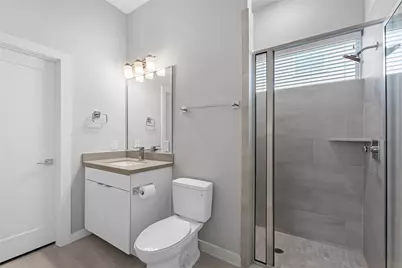 5823 Fairdale Lane #C, Houston, TX 77057 - Photo 5