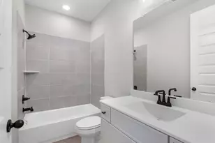 7802 Clover Gully Ln, Katy, TX 77493 - Photo 13