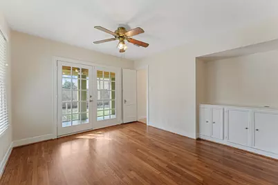 718 Ralfallen Street, Houston, TX 77008 - Photo 9