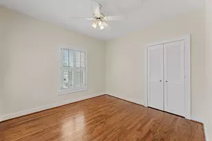 718 Ralfallen St, Houston, TX 77008 - Photo 11