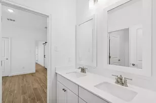 12902 Old Fashion Cir, Mont Belvieu, TX 77535 - Photo 15