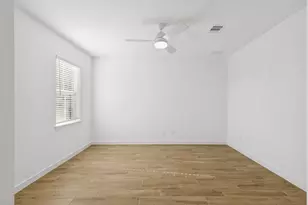 12902 Old Fashion Cir, Mont Belvieu, TX 77535 - Photo 3