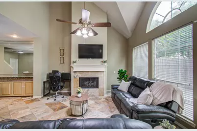 10814 Millridge Pines Court, Houston, TX 77070 - Photo 11