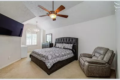 10814 Millridge Pines Court, Houston, TX 77070 - Photo 29