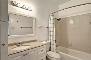 3800 Tanglewilde St, Houston, TX 77063 - Photo 5