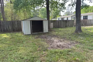 109 Birchwood Dr, Willis, TX 77378 - Photo 33