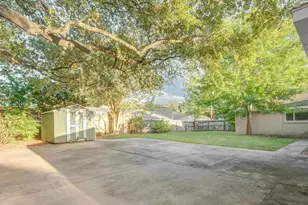 11007 Hillcroft Ave, Houston, TX 77096 - Photo 11