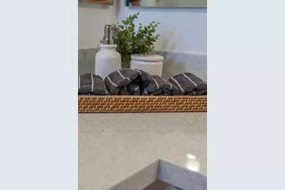 7607 Victory Reserve Street, Houston, TX 77088 - Photo 31