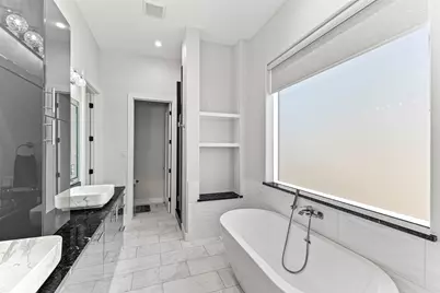 14002 Woodthorpe Lane, Houston, TX 77079 - Photo 25