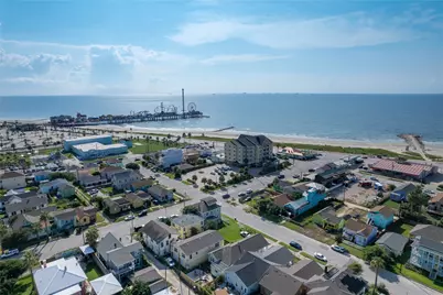 2912 Avenue R, Galveston, TX 77550 - Photo 39
