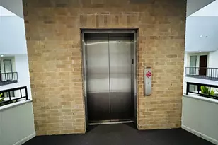 5200 Weslayan St, Houston, TX 77005 - Photo 21