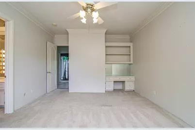 9712 Longmont Drive, Houston, TX 77063 - Photo 19