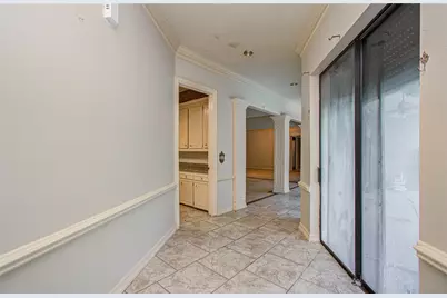 9712 Longmont Drive, Houston, TX 77063 - Photo 9