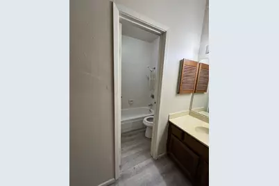 17417 Red Oak Drive #106, Houston, TX 77090 - Photo 7