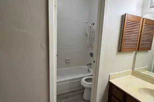 17417 Red Oak Dr, Houston, TX 77090 - Photo 7