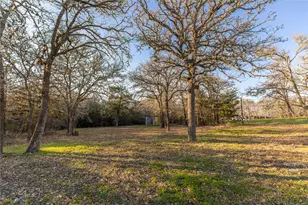125 Forrest Ln, Brenham, TX 77833 - Photo 5