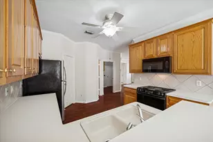 14420 Walters Rd, Houston, TX 77014 - Photo 11