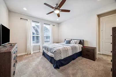 11010 Crescent Light Way, Houston, TX 77043 - Photo 11