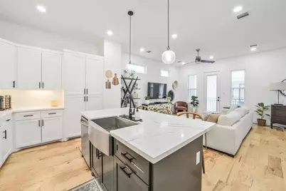 718 W Donovan Street #A, Houston, TX 77091 - Photo 11