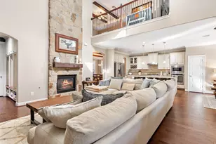 13808 N Lake Branch Ln, Houston, TX 77044 - Photo 15