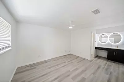 5726 Yorkgate Drive, Spring, TX 77373 - Photo 9