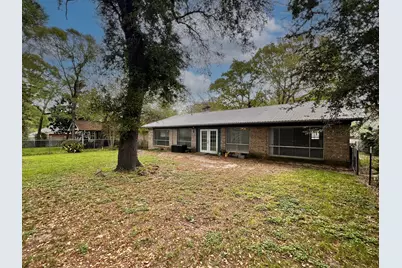401 Rolling Hills Drive, Conroe, TX 77304 - Photo 19