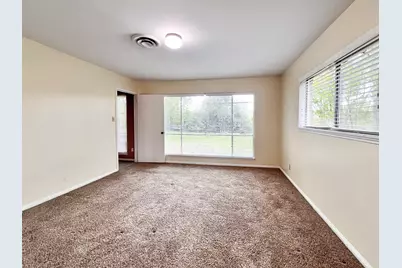 401 Rolling Hills Drive, Conroe, TX 77304 - Photo 15