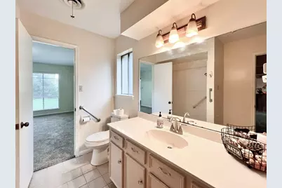 401 Rolling Hills Drive, Conroe, TX 77304 - Photo 17