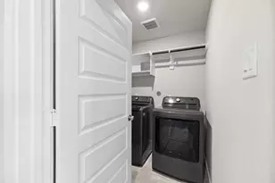9718 Grooveburr Ct, Conroe, TX 77385 - Photo 41