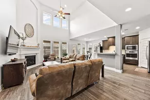 6906 Honeybird Meadow Cir, Katy, TX 77493 - Photo 9