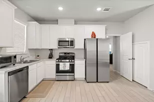 225 Peninsula Pt Dr, Montgomery, TX 77356 - Photo 27