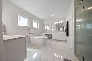 225 Peninsula Pt Dr, Montgomery, TX 77356 - Photo 13
