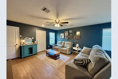 216 Bennett Loop, Angleton, TX 77515 - Photo 11