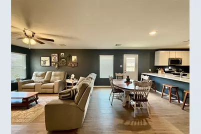 216 Bennett Loop, Angleton, TX 77515 - Photo 17