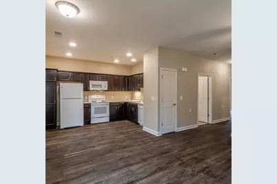 620 S Oakland Ave, Bolivar, MO 65613 - Photo 5