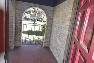 308 Edgewood St, League City, TX 77573 - Photo 3
