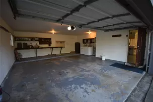 308 Edgewood St, League City, TX 77573 - Photo 35