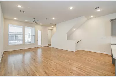 2810 Grand Fountains Drive #B, Houston, TX 77054 - Photo 11