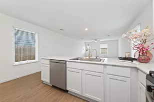 18667 San Salvo Dr Dr, New Caney, TX 77357 - Photo 7