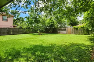4518 Oak Shadows Dr, Houston, TX 77091 - Photo 7