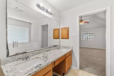 13722 Branford Greens Drive, Houston, TX 77083 - Photo 21