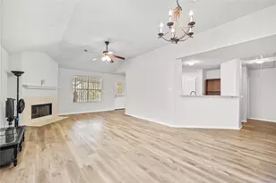 13722 Branford Greens Dr, Houston, TX 77083 - Photo 9