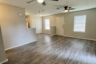 1404 Rescue Ct, College Station, TX 77845 - Photo 3